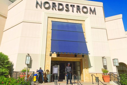 [{NordstromAQj{~T